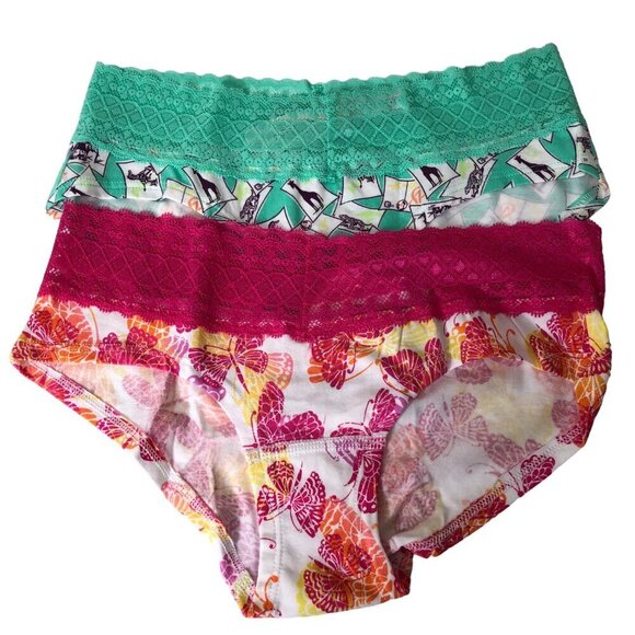 VICTORIA'S SECRET LOW RISE HIP‎ HUGGER COTTON PANTY LOT OF 2 XS NWT - Picture 1 of 4